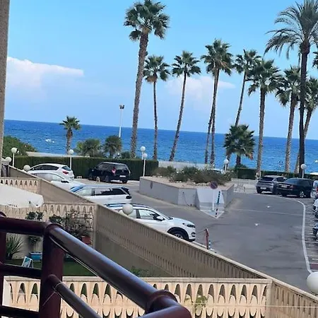 Apartment Topacio 50m De La Playa De La Fossa